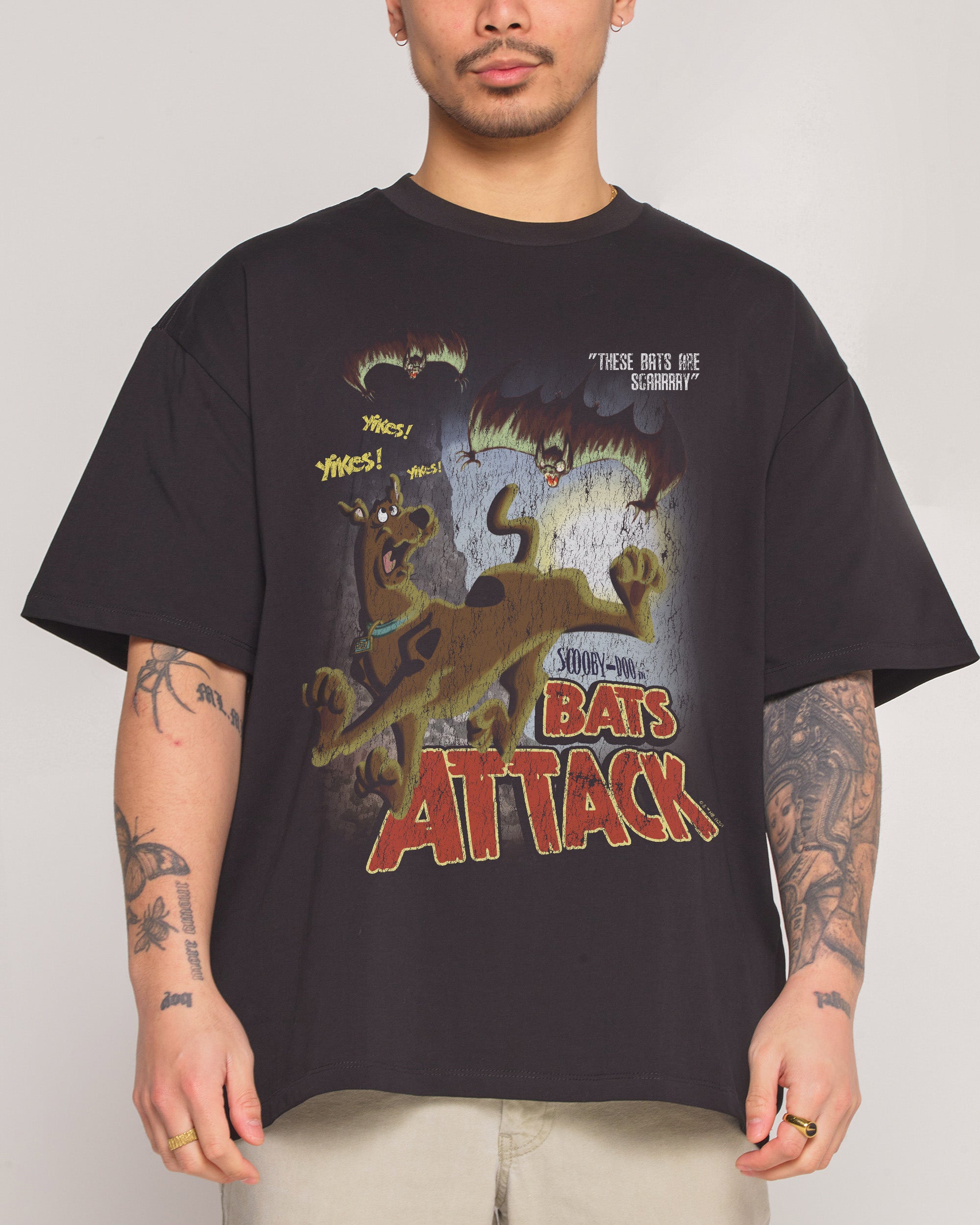 Scooby-Doo Bats Attack Oversized Graphic T-Shirt - Unisex 100% Combed Cotton