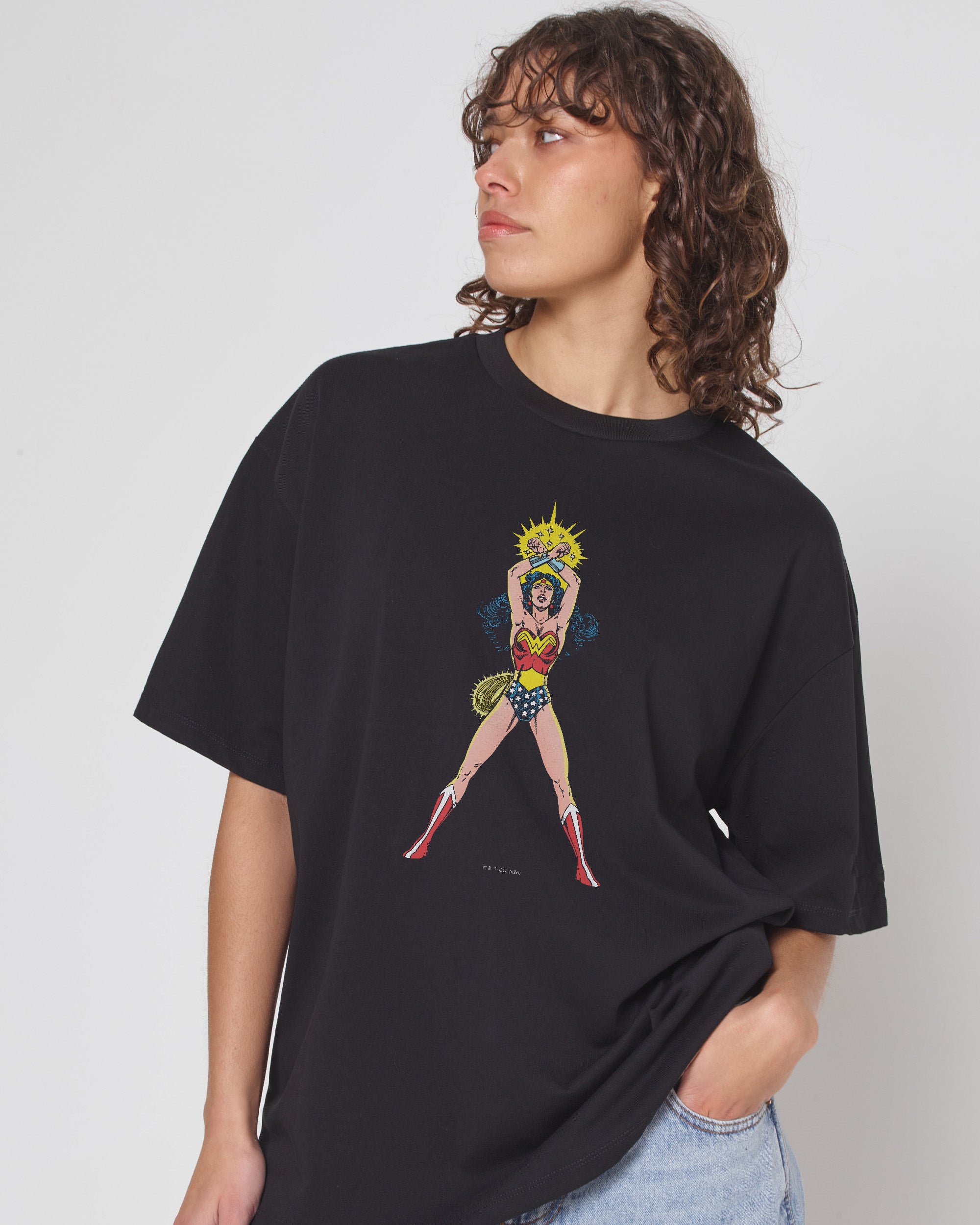 Wonder Woman Power Surge Oversized Graphic T-Shirt - DC Unisex Tee